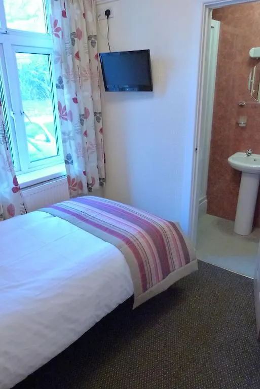 Hurst Dene Aparthotel Swansea