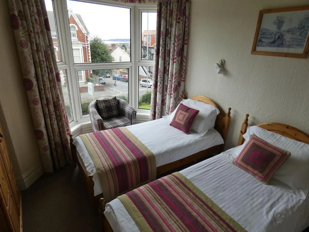 Bed & Breakfast Hurst Dene Aparthotel Swansea