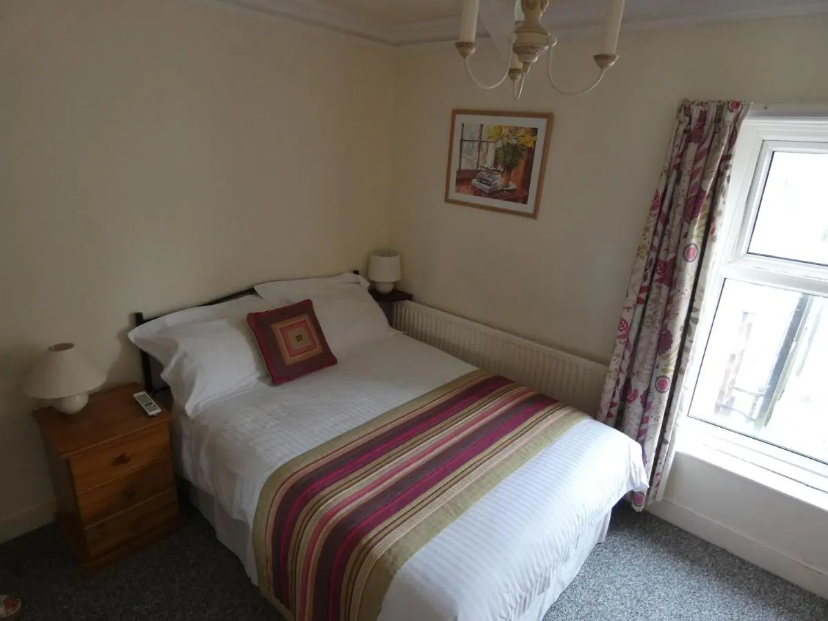 Hurst Dene Aparthotel Swansea